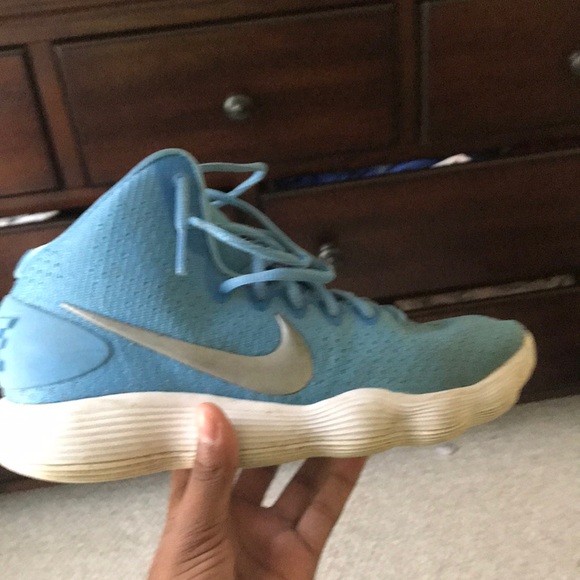 Shoes - Picture 7 of 7